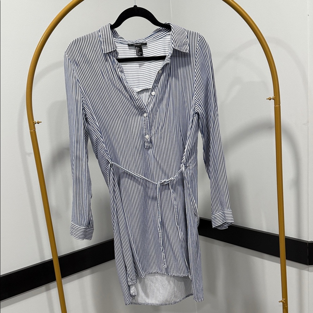 Forever 21 Blue and White Striped Dress Shirt